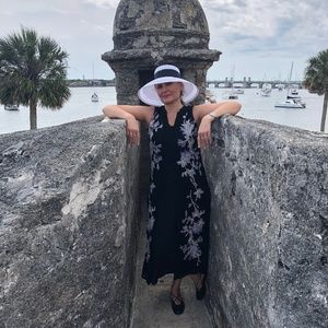 Meet your Posher, Marina